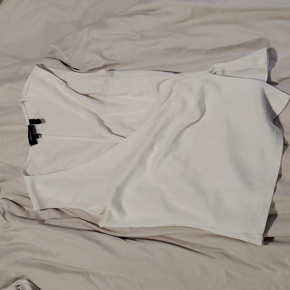 White Theory crossover shirt